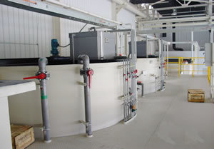 優(yōu)質(zhì)涂裝廢水處理設(shè)備 請(qǐng)咨詢無(wú)錫鼎天環(huán)保 24小時(shí)候?yàn)槟?wù)